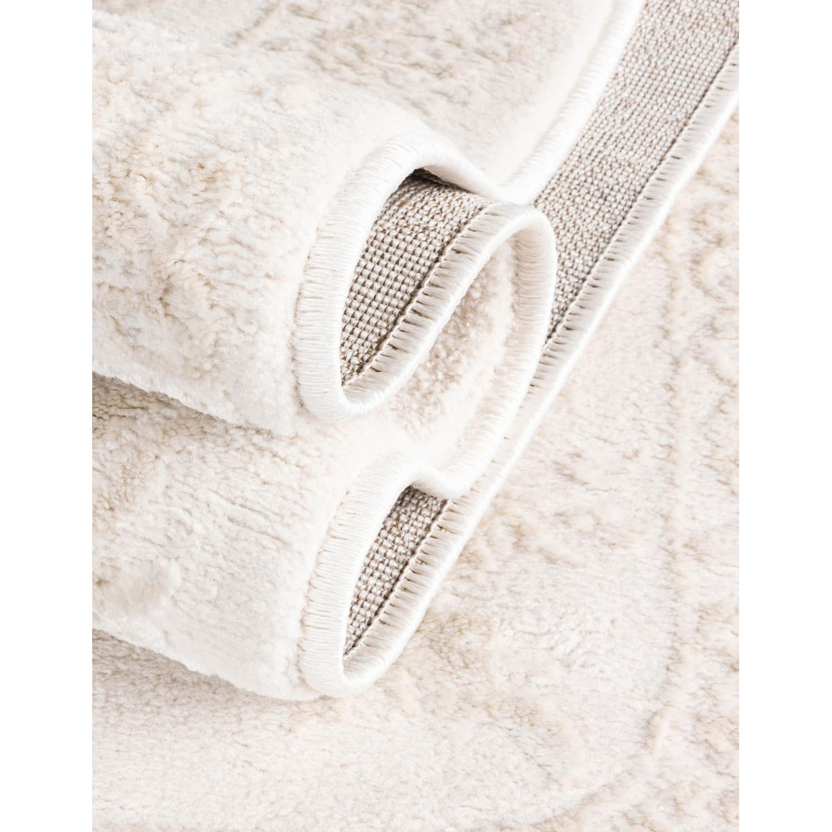 Senter Floral Indoor Rug